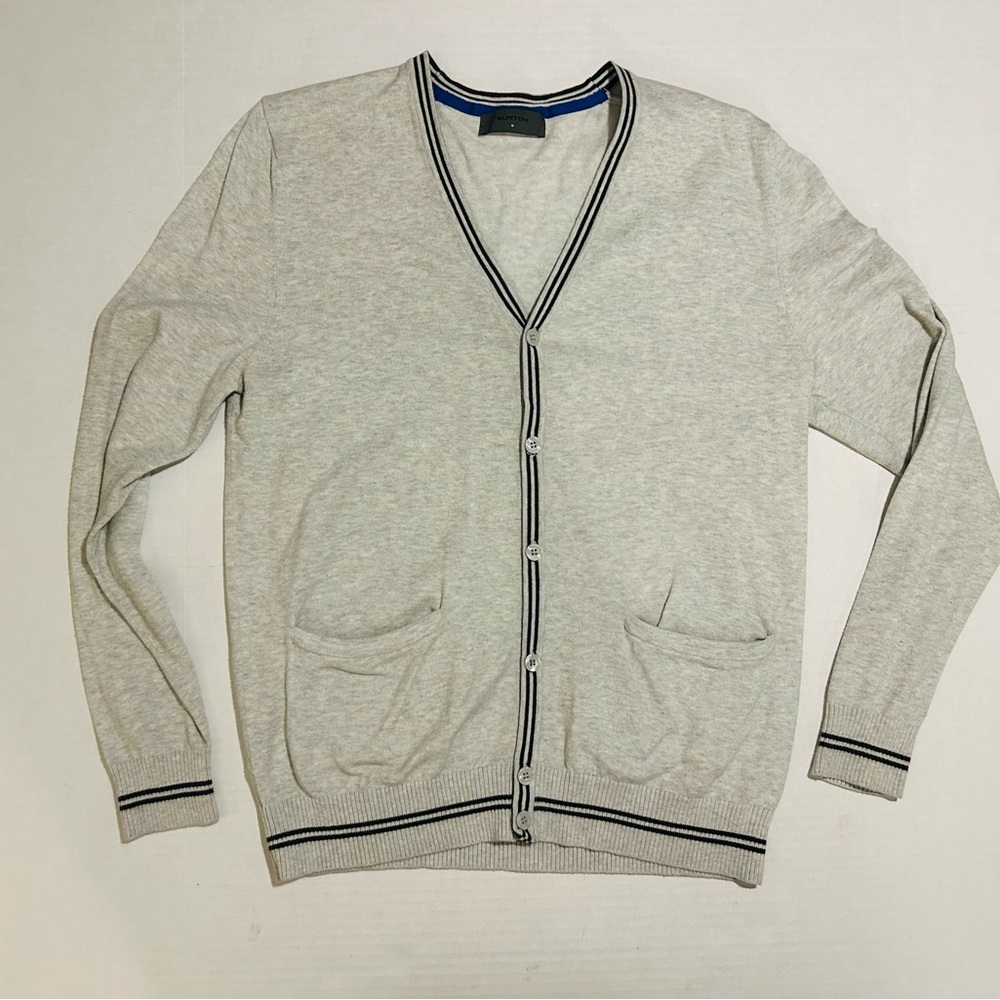 Burton Gray Cardigan Sweater with Black Stripe Hem Men's Medium Button Up Y2K